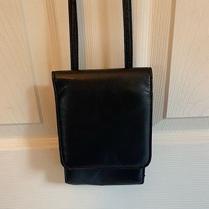 Black Expandable Crossbody Purse